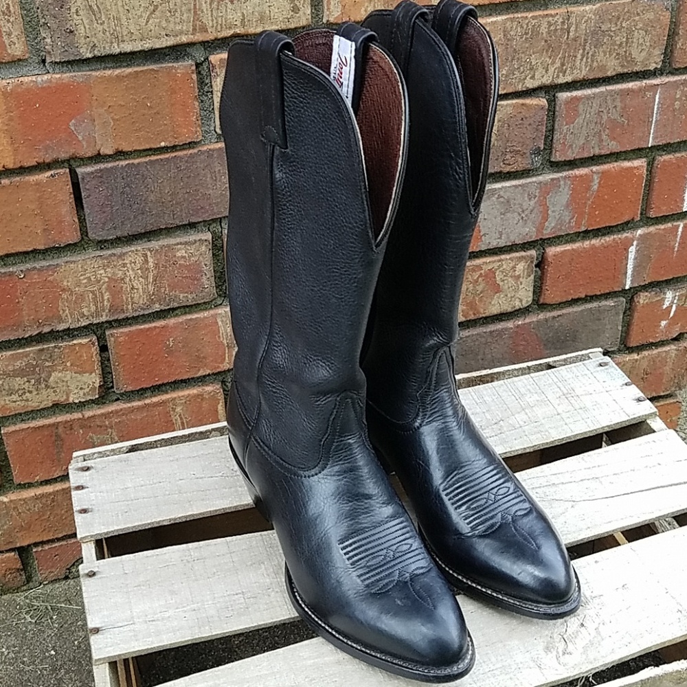 Tony Lama cowgirl boots